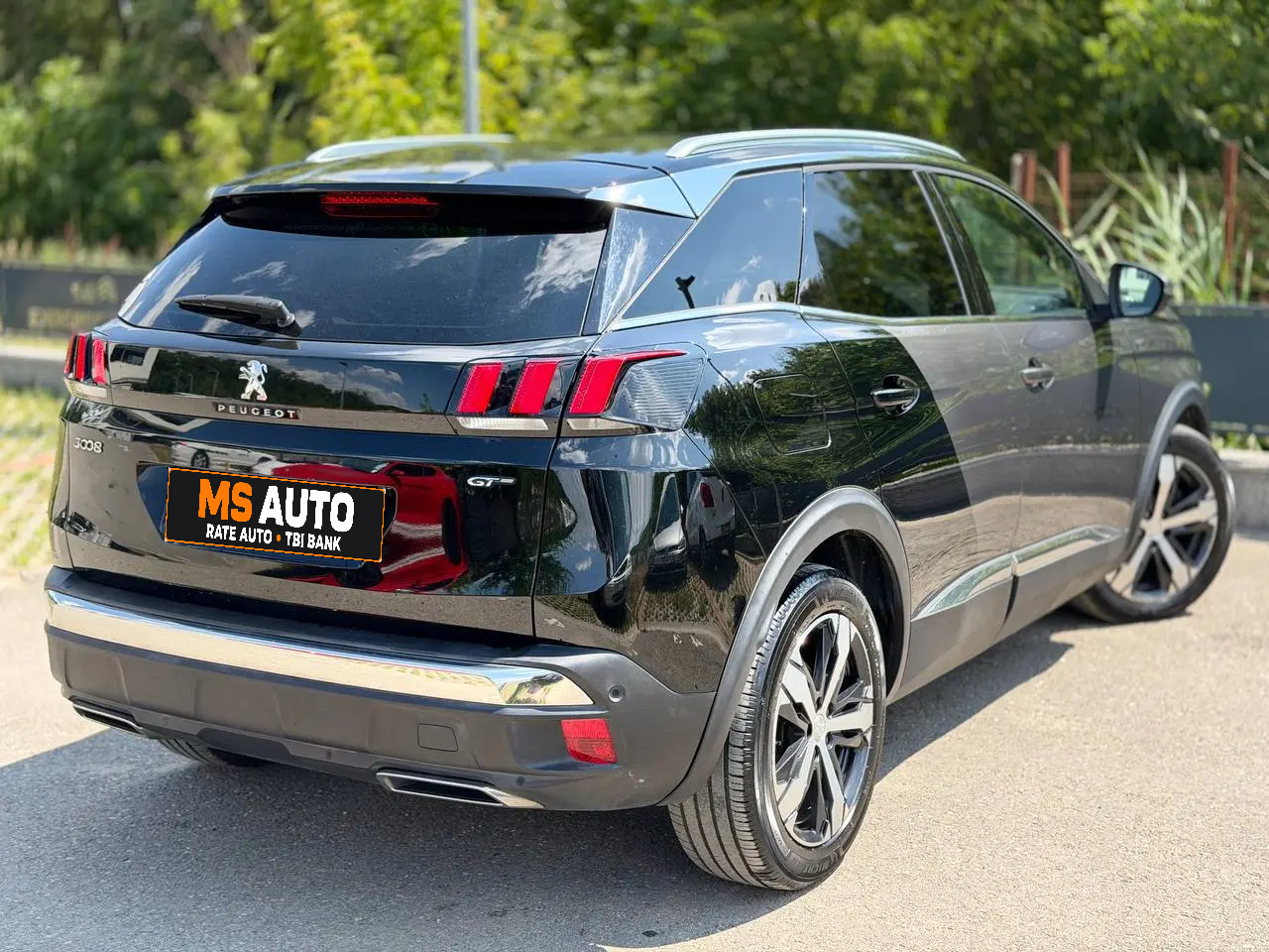 Peugeot 3008 GT 2.0 BlueHDi 180 CP EAT6 — foto 3