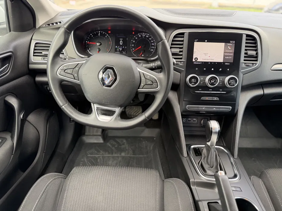 Renault Megane IV Facelift 2022 — foto 5
